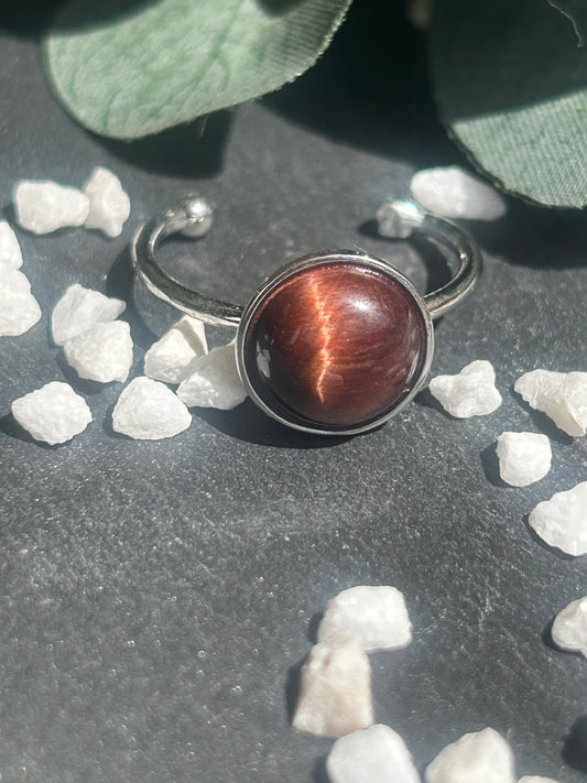 Séléna – Bague Œil de Taureau | Bague réglable | Pierre naturelle force & ancrage | Bijou acier inoxydable fait main
