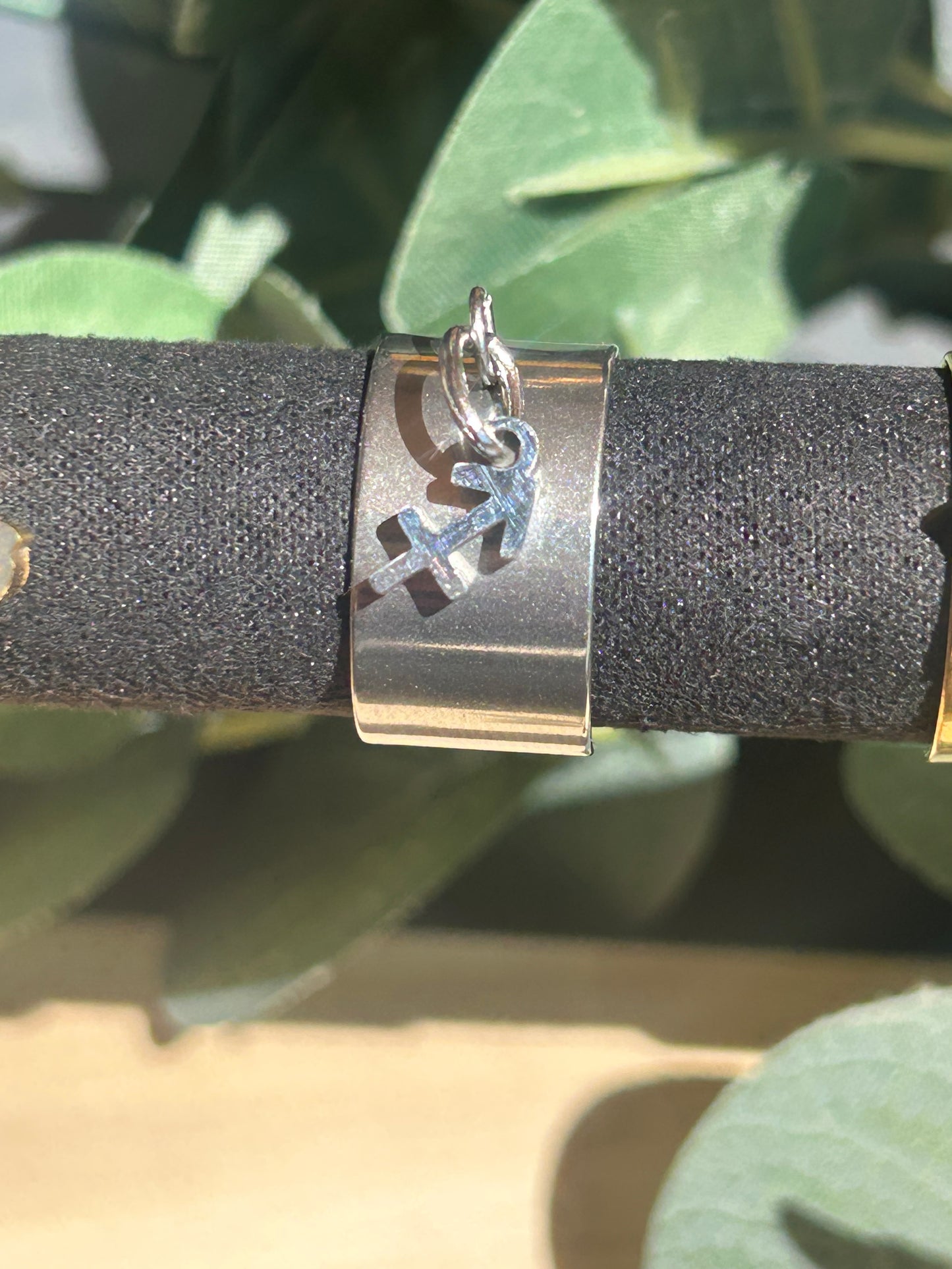 Cassiopée – Bague Signe Astrologique | Bague réglable avec breloque zodiaque | Bijou acier inoxydable fait main