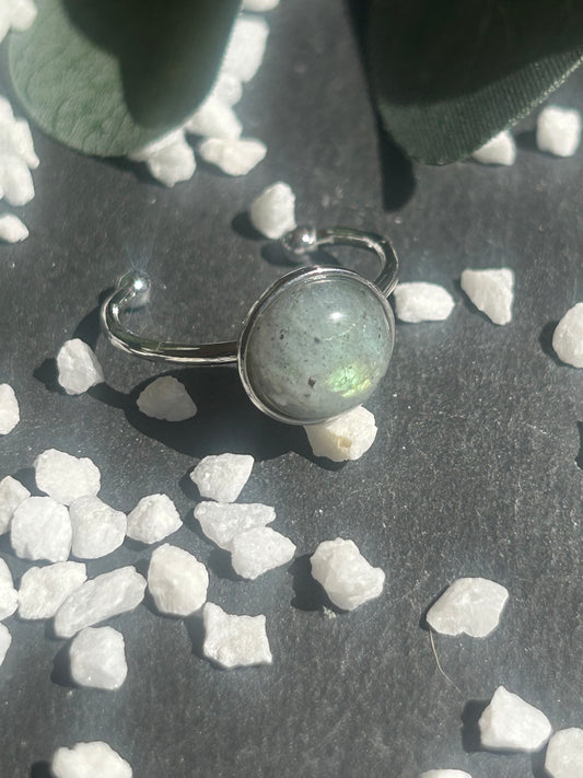 Séléna – Bague Labradorite | Bague réglable | Pierre naturelle protection & intuition | Bijou acier inoxydable fait main