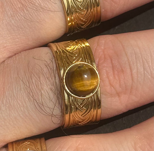 Sylmor – Bague Œil de Tigre | Bague réglable gravures celtes | Pierre naturelle force & clarté | Bijou acier inoxydable fait main