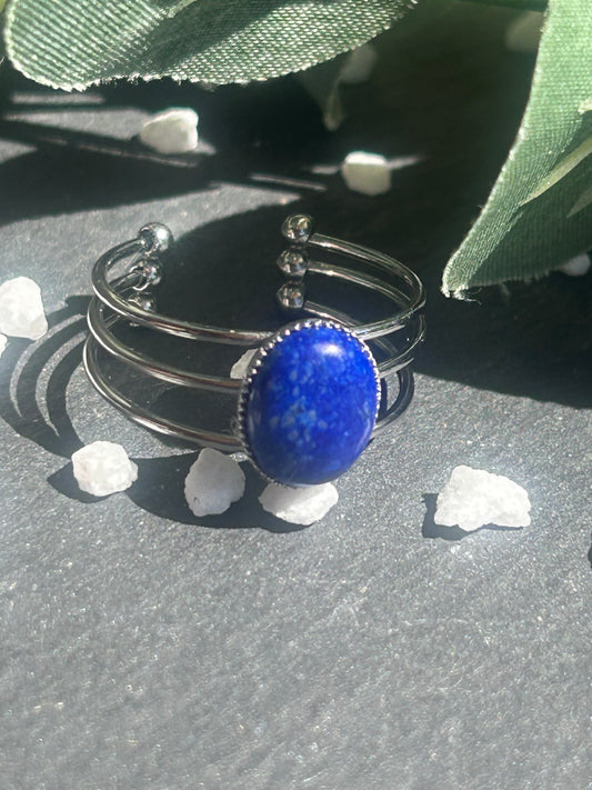 Trinæa – Bague Lapis-Lazuli | Bague réglable | Pierre naturelle communication & confiance | Bijou acier inoxydable fait main