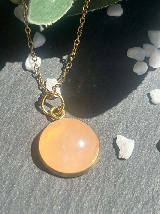 Séléna – Collier Quartz Rose | Pierre naturelle amour & douceur | Bijou acier inoxydable fait main