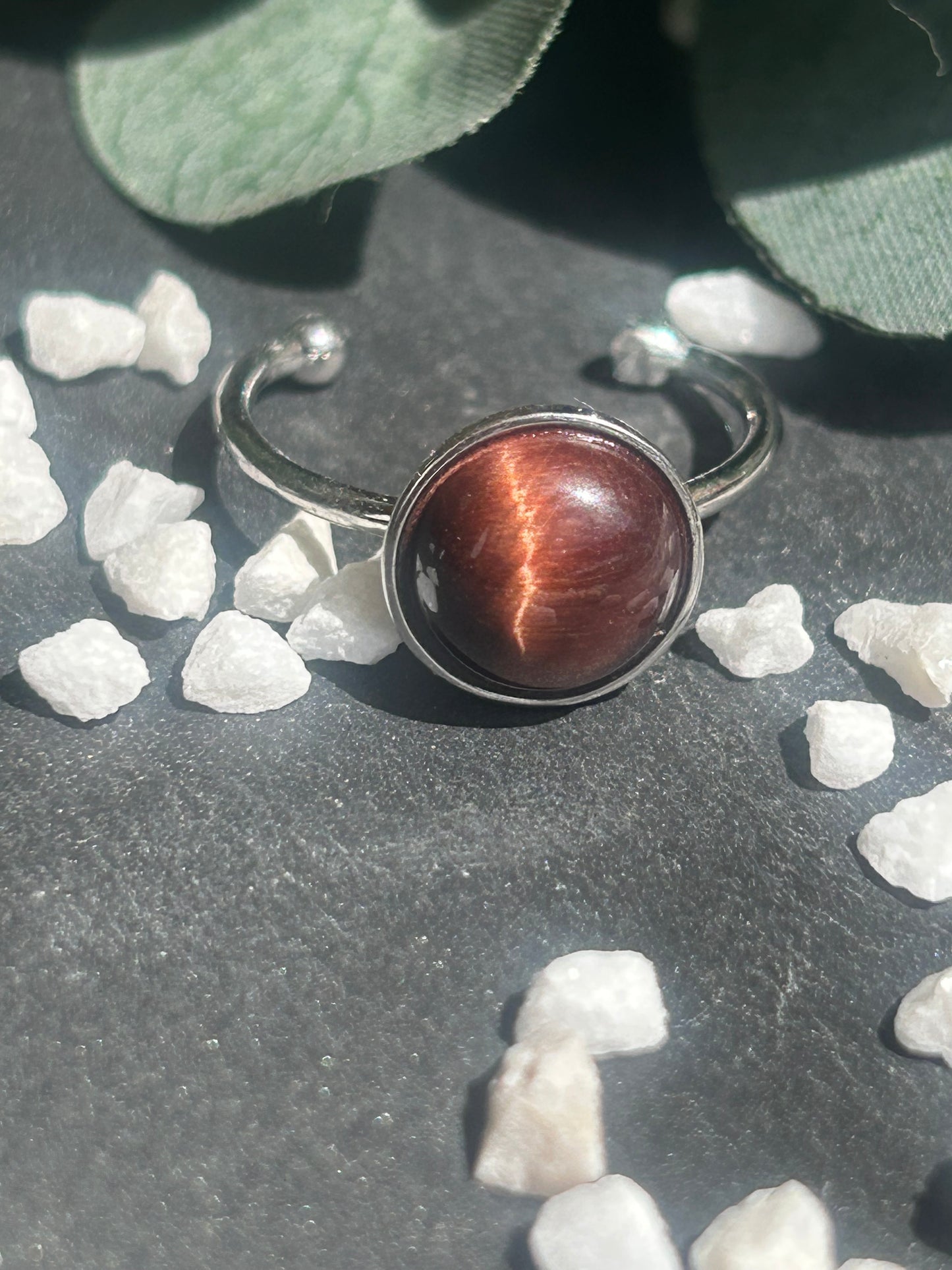 Séléna – Bague Œil de Taureau | Bague réglable | Pierre naturelle force & ancrage | Bijou acier inoxydable fait main