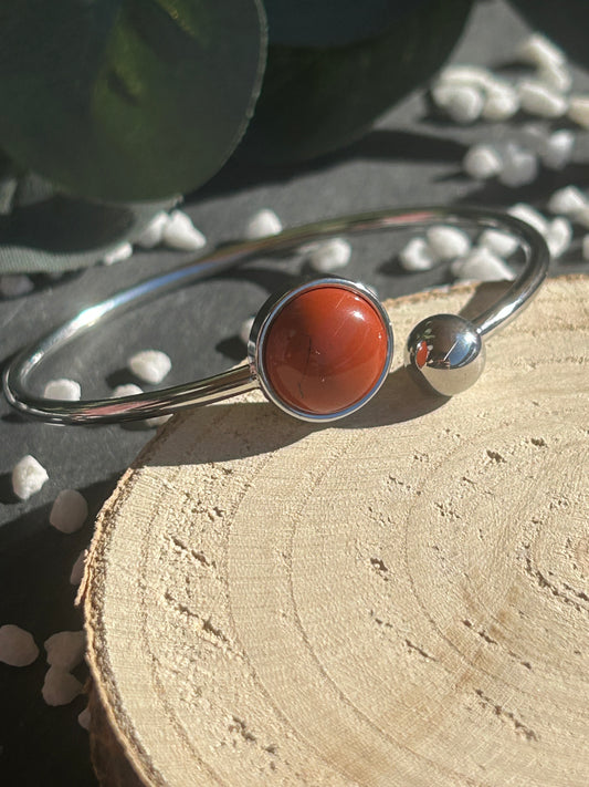 Lunae – Bracelet jonc Jaspe Rouge | Pierre naturelle vitalité & ancrage | Bijou acier inoxydable fait main