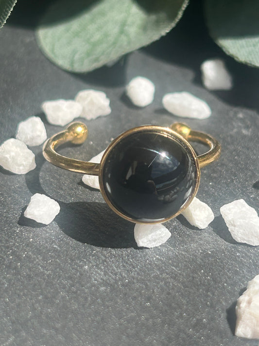 Séléna – Bague Agate Noire / Onyx | Bague réglable | Pierre naturelle protection & ancrage | Bijou acier inoxydable fait main