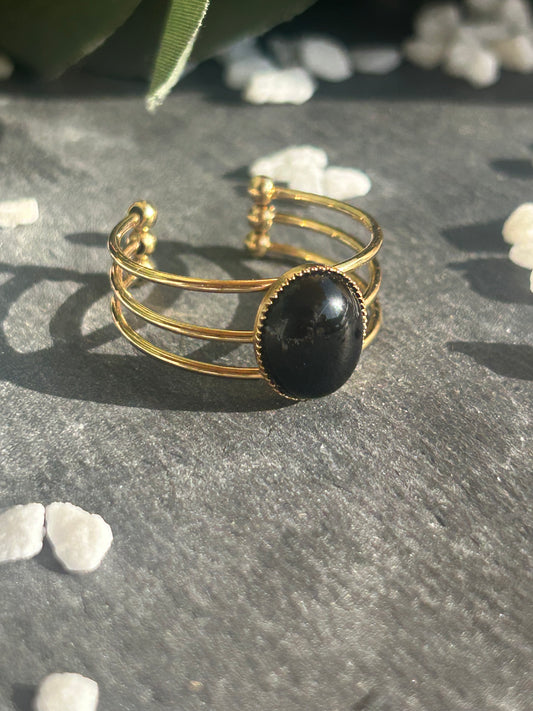 Trinæa – Bague Agate Noire / Onyx | Bague réglable | Pierre naturelle protection & ancrage | Bijou acier inoxydable fait main