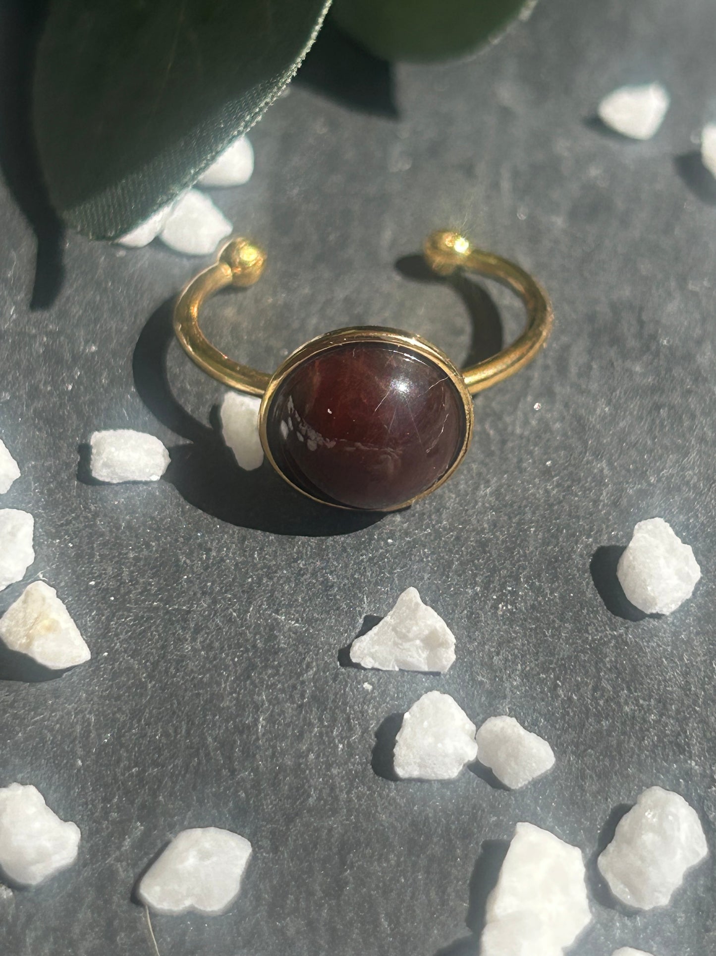 Séléna – Bague Œil de Taureau | Bague réglable | Pierre naturelle force & ancrage | Bijou acier inoxydable fait main