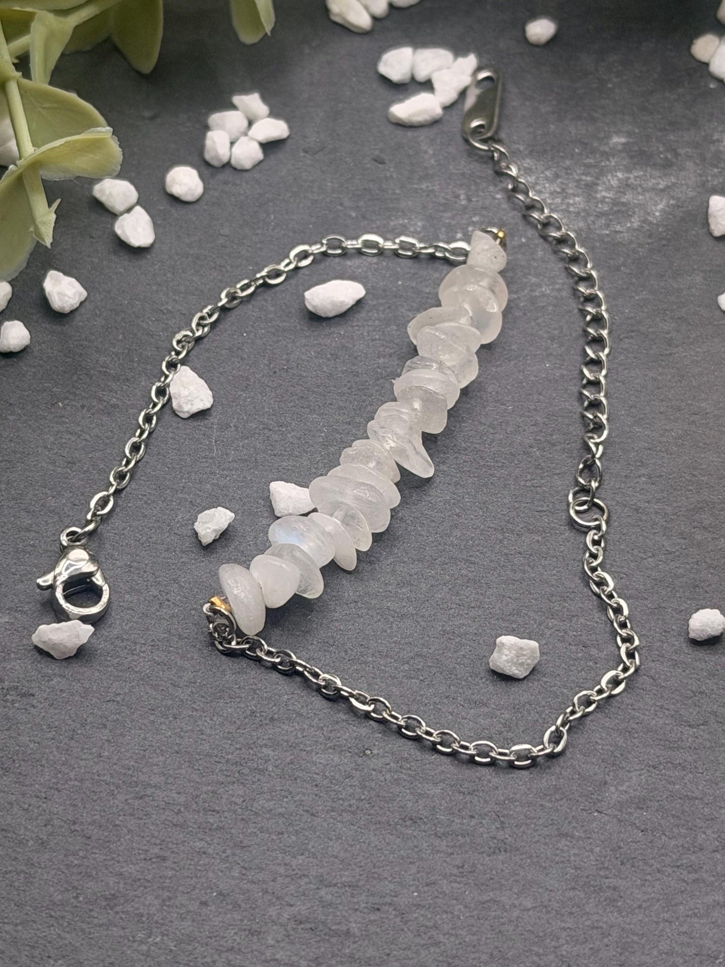 Équinoxe – Bracelet Pierre de Lune | Bracelet réglable | Pierre naturelle féminité & intuition | Bijou acier inoxydable fait main