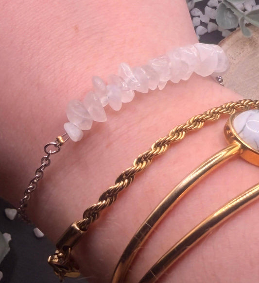 Équinoxe – Bracelet Pierre de Lune | Bracelet réglable | Pierre naturelle féminité & intuition | Bijou acier inoxydable fait main